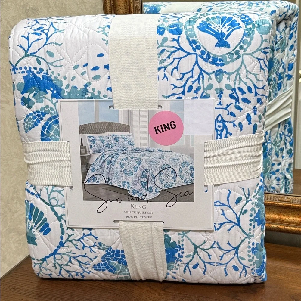 Blue and White Sun & Sea King 3 piece Quilt Set. Turtles and sea motif.